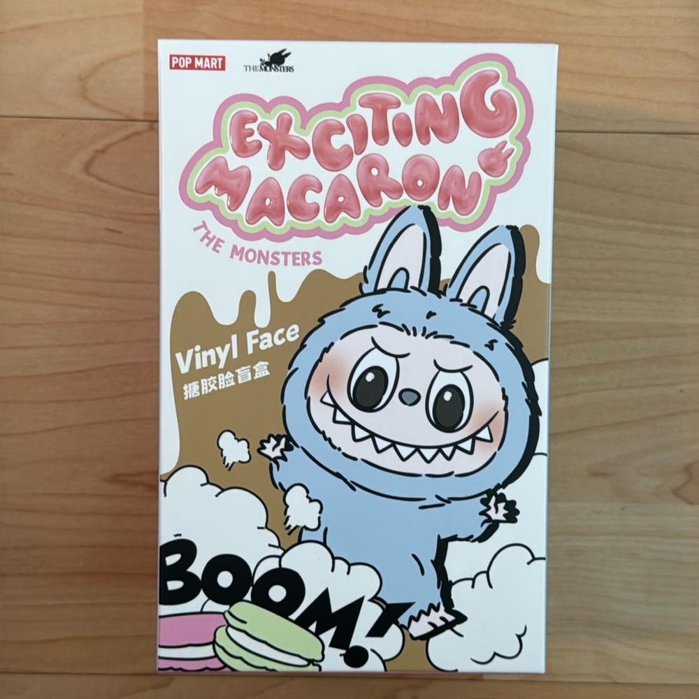 (Sealed) - Exciting Macaron V1 Labubu single blind box